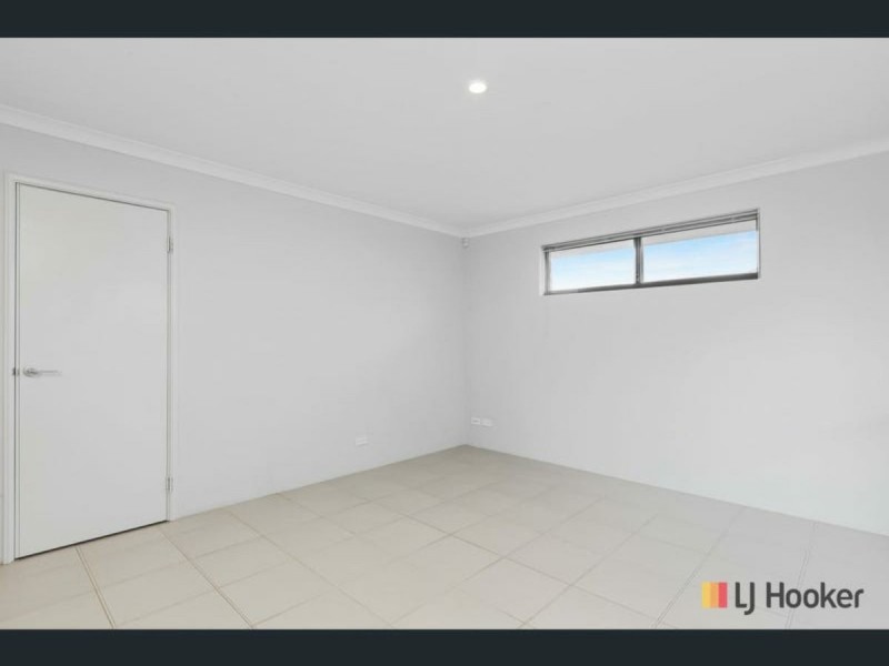 7b Fallon Place, Seville Grove WA 6112