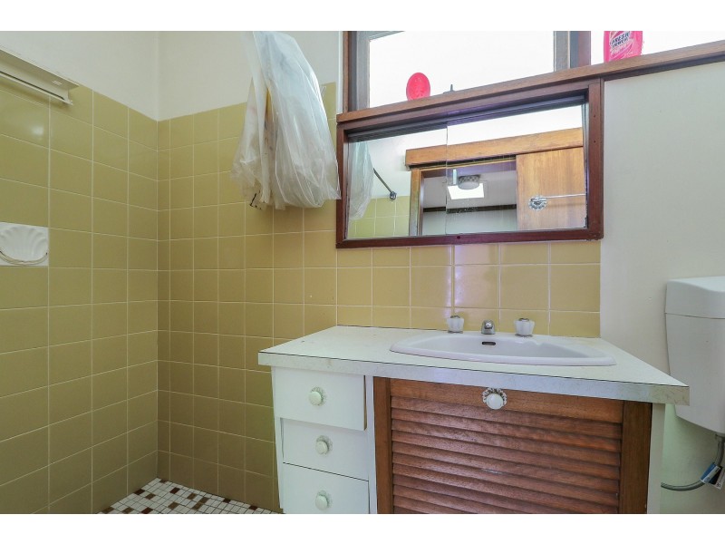 6 Rosalind Court, Rossmoyne WA 6148