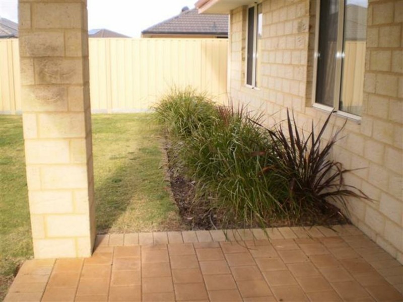 13 La Grange Way, Gosnells WA 6110