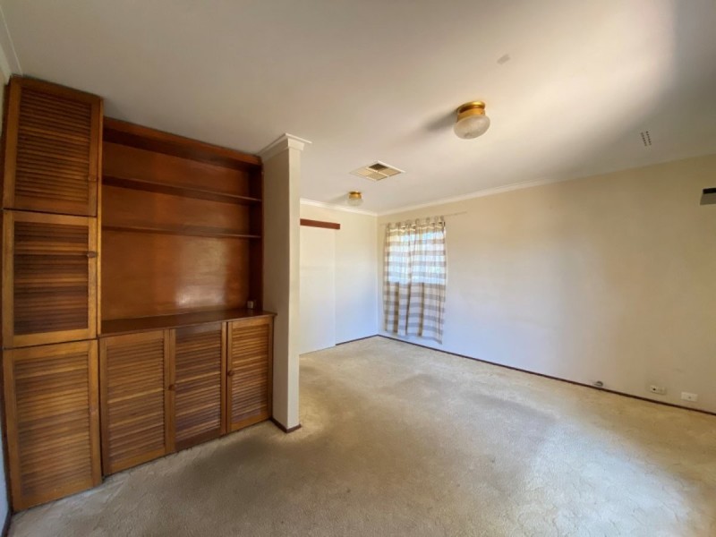 3 Wimmera Place, Huntingdale WA 6110