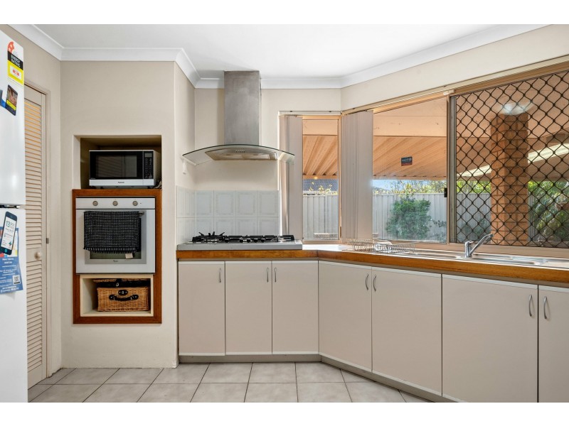 13 Young Lane, Parkwood WA 6147