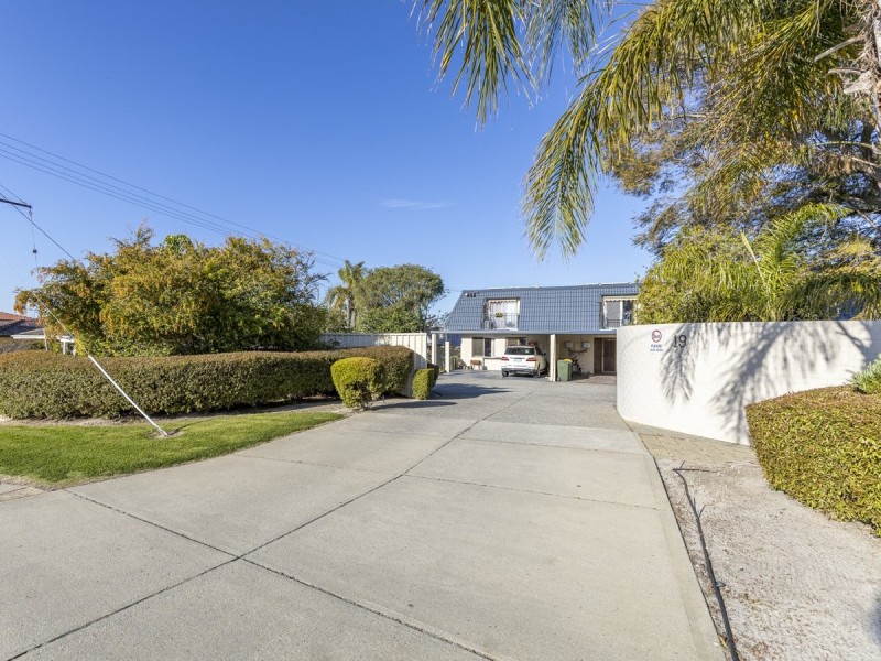 9/19 Freesia Way, Willetton WA 6155
