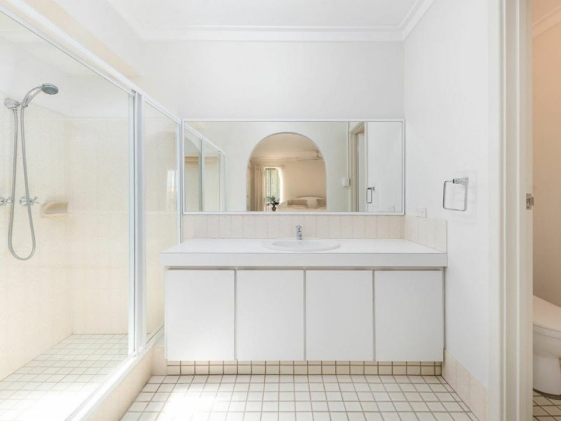 8 Flint Court, Leeming WA 6149