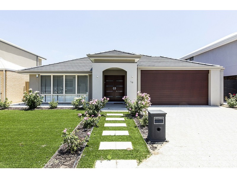 10 Cervara Avenue, Stirling WA 6021