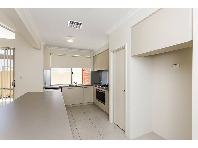 10 Cervara Avenue, Stirling WA 6021