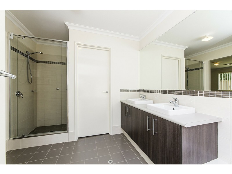 10 Cervara Avenue, Stirling WA 6021