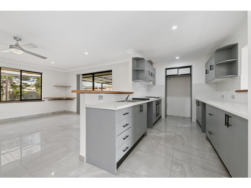 445 Metcalfe Road, Parkwood WA 6147