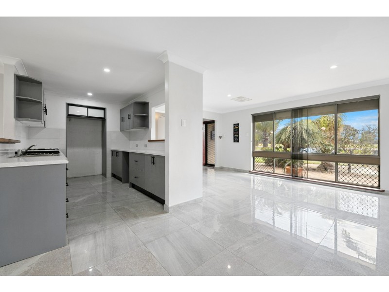 445 Metcalfe Road, Parkwood WA 6147