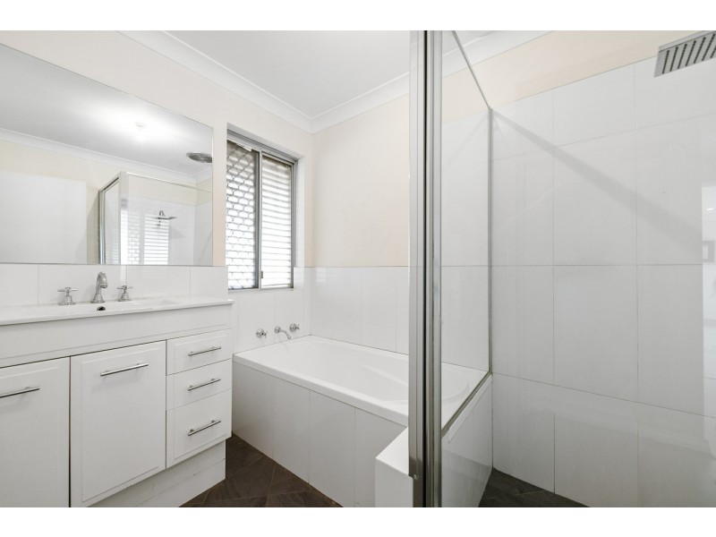 445 Metcalfe Road, Parkwood WA 6147