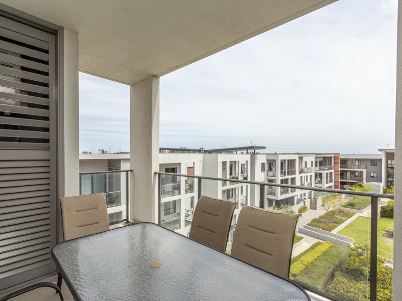 Apartment 124/10 Sleeper Lane, Cockburn Central WA 6164