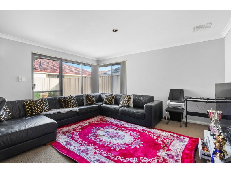 Unit 8/37 Oman Pass, Canning Vale WA 6155