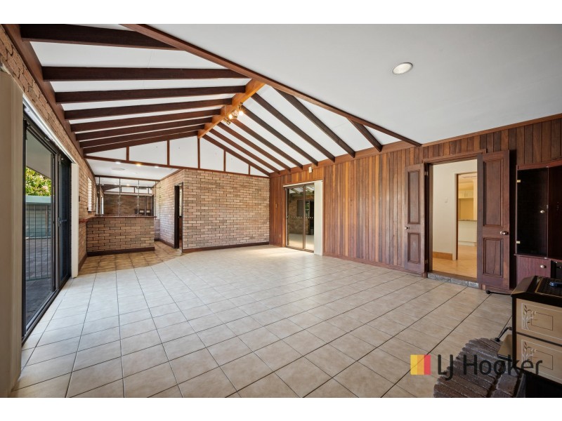 24 Zelkova Way, Parkwood WA 6147