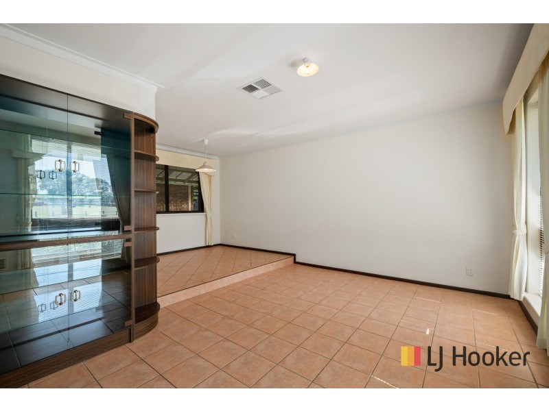 24 Zelkova Way, Parkwood WA 6147