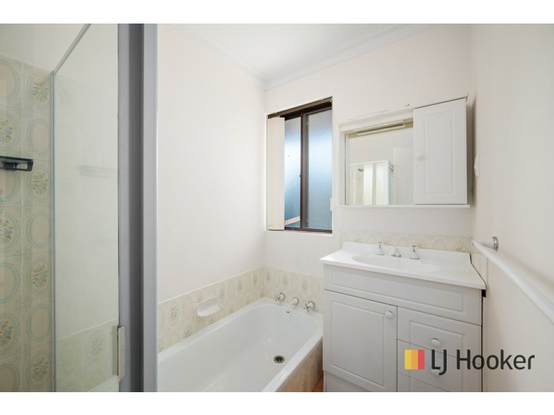 24 Zelkova Way, Parkwood WA 6147