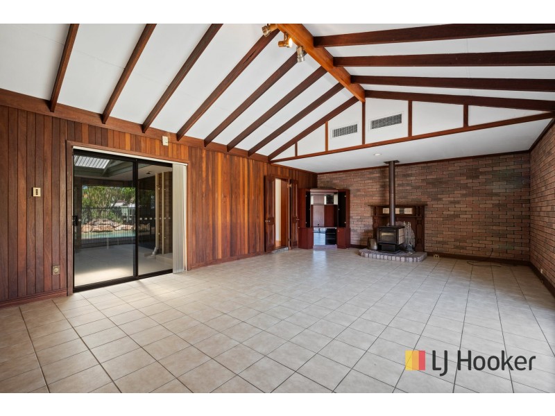 24 Zelkova Way, Parkwood WA 6147