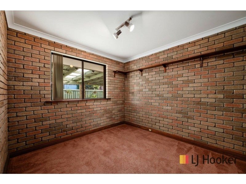 24 Zelkova Way, Parkwood WA 6147