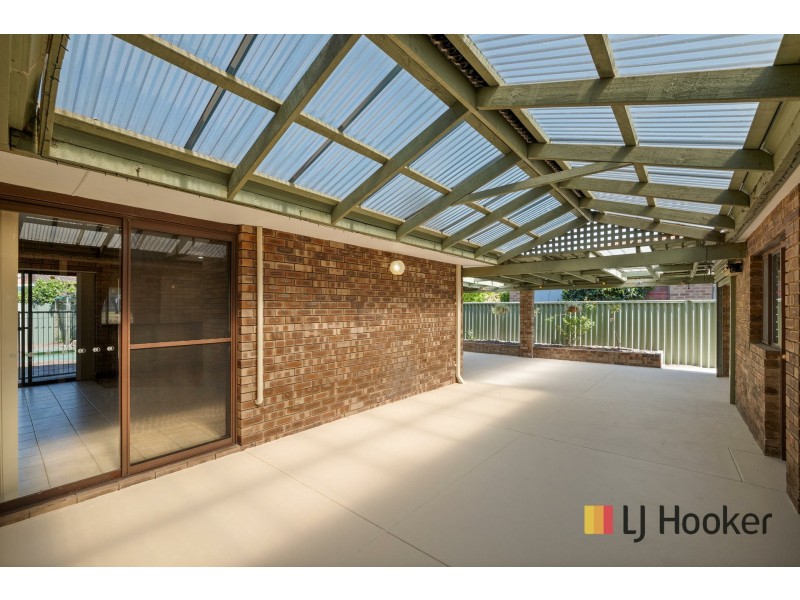 24 Zelkova Way, Parkwood WA 6147