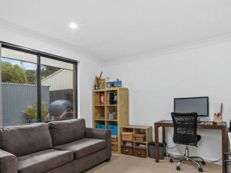 3 Cliff Lane, Halls Head WA 6210