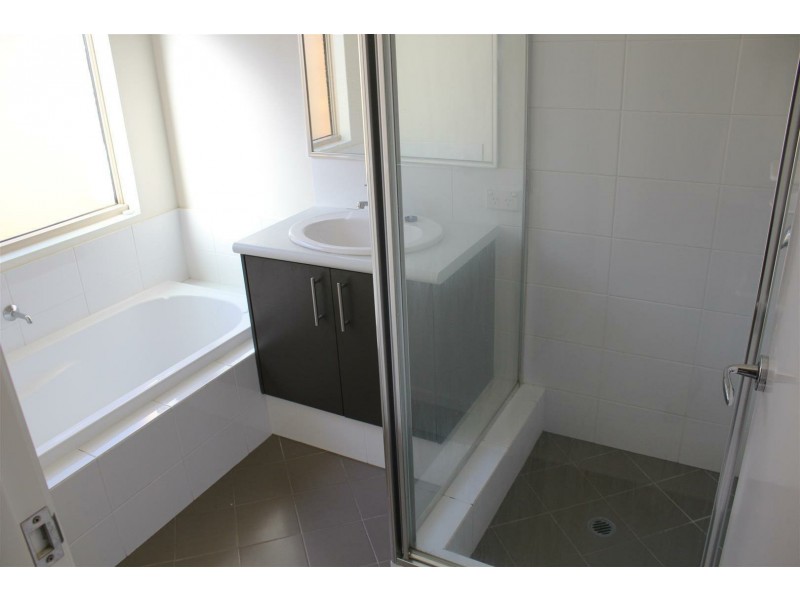 6/54 Sixth Road, Armadale WA 6112