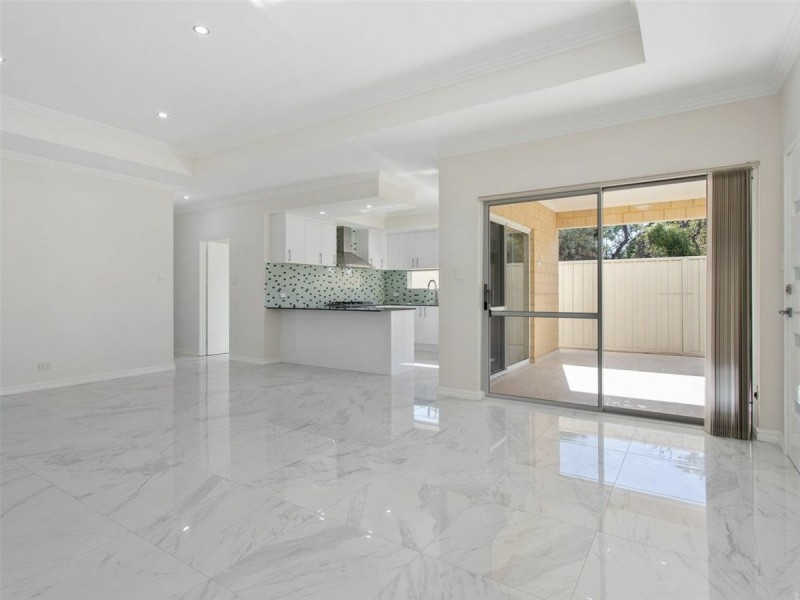 21 Conference Drive, Success WA 6164