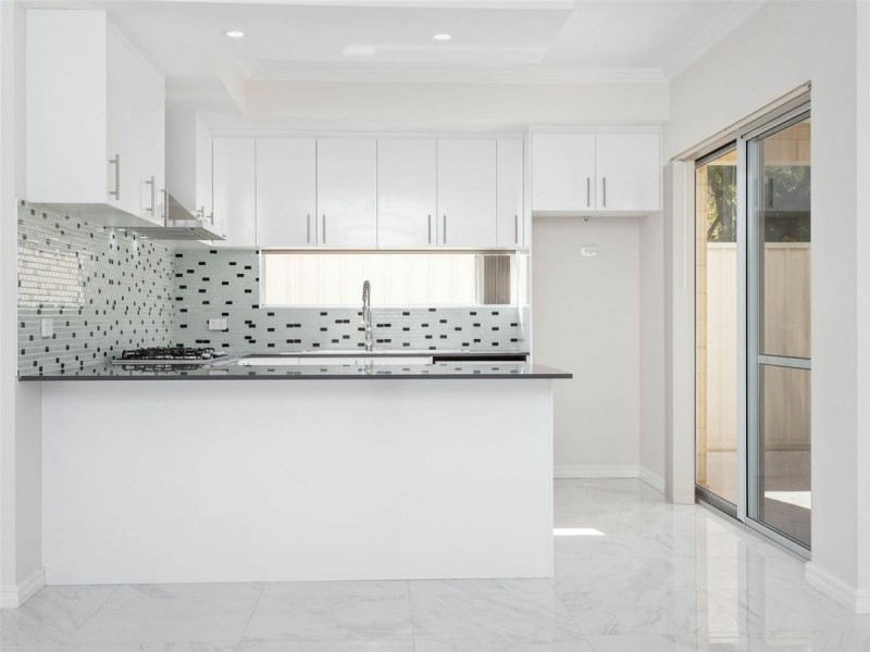 21 Conference Drive, Success WA 6164