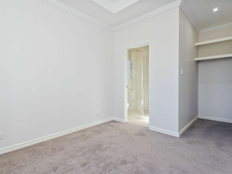 21 Conference Drive, Success WA 6164