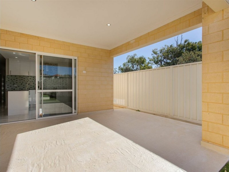 21 Conference Drive, Success WA 6164