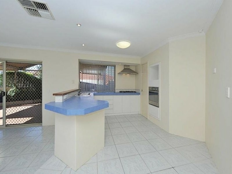 29 Fern Leaf Court, Leeming WA 6149