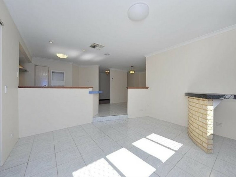29 Fern Leaf Court, Leeming WA 6149
