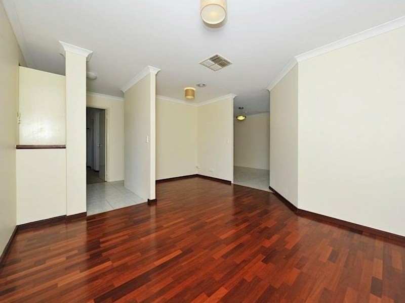 29 Fern Leaf Court, Leeming WA 6149