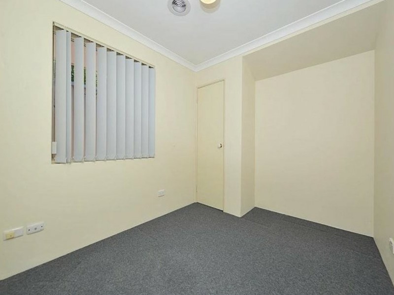 29 Fern Leaf Court, Leeming WA 6149