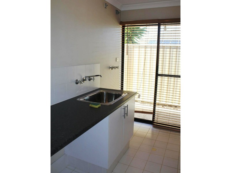 10 Jacksonia Prom, Success WA 6164