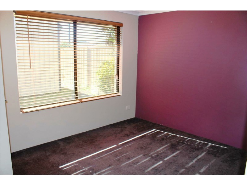 10 Jacksonia Prom, Success WA 6164