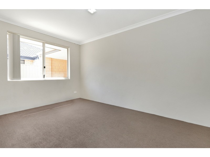 6b Lomond Way, Seville Grove WA 6112