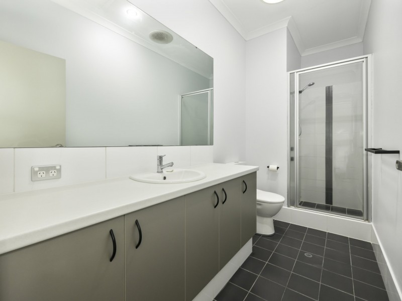 251 Camborne Parkway, Butler WA 6036