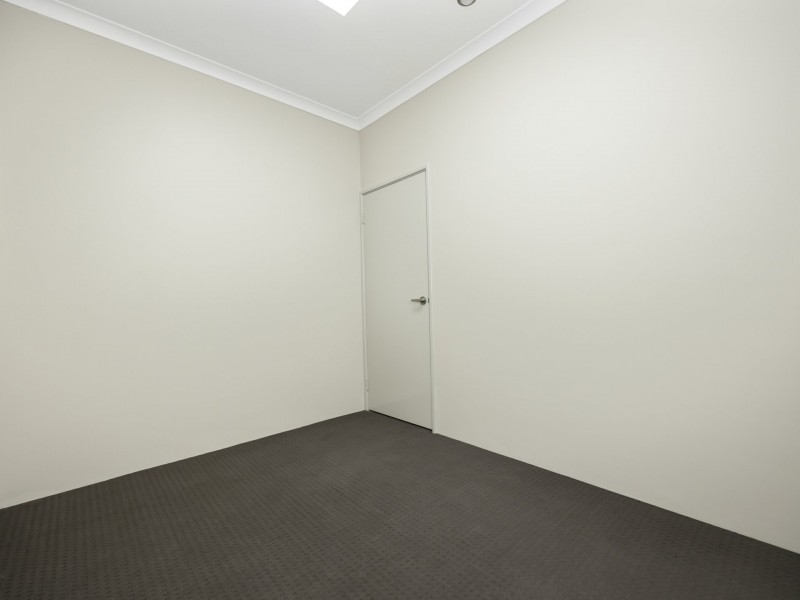 251 Camborne Parkway, Butler WA 6036