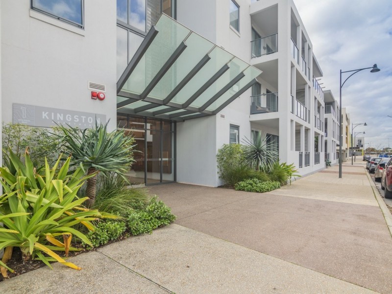 24/1 Stockton Bend, Cockburn Central WA 6164