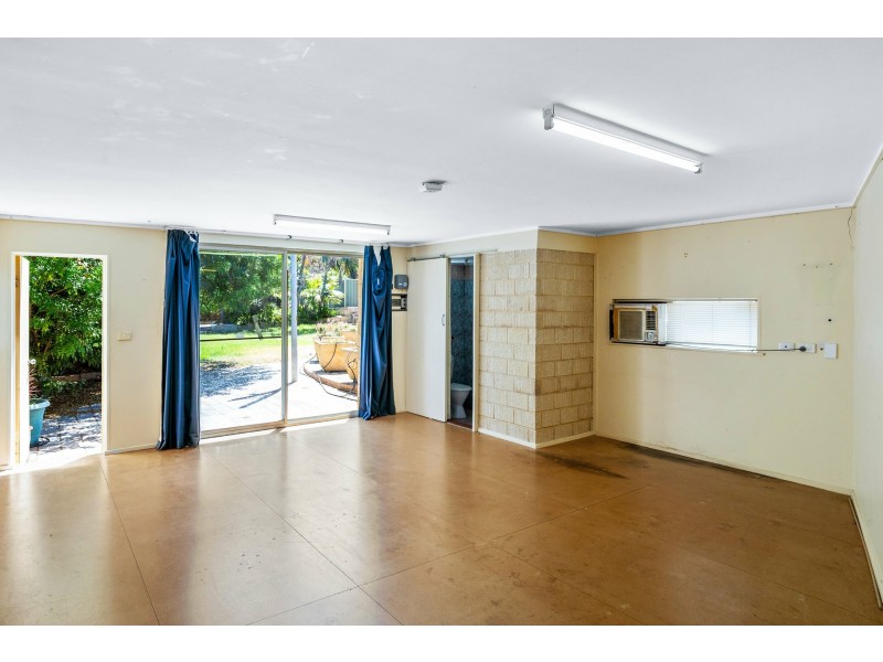 143 Parkin Street, Rockingham WA 6168