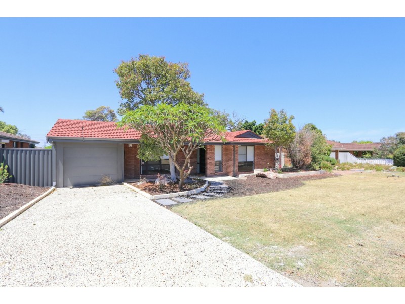 102 Elderberry Drive, South Lake WA 6164