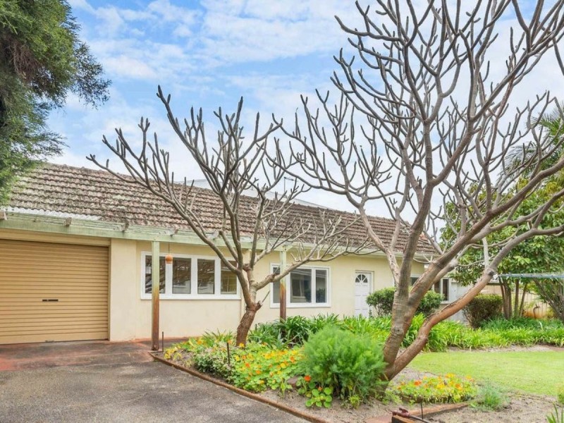 30 Corbel Street, Shelley WA 6148