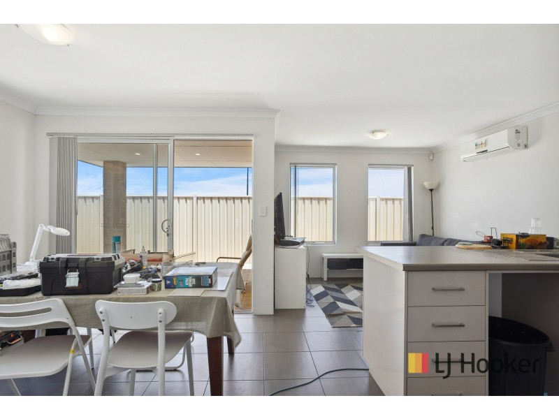 Unit 9/6 Chipping Crescent, Butler WA 6036