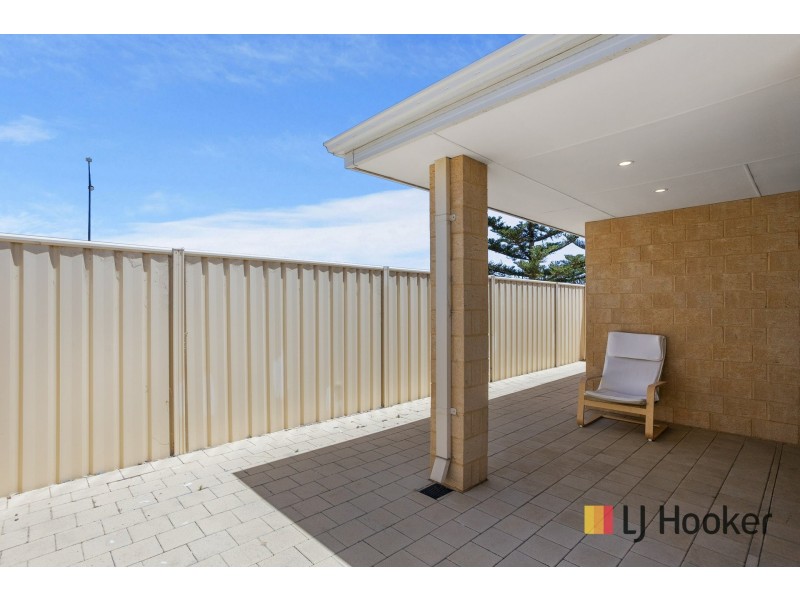 Unit 9/6 Chipping Crescent, Butler WA 6036