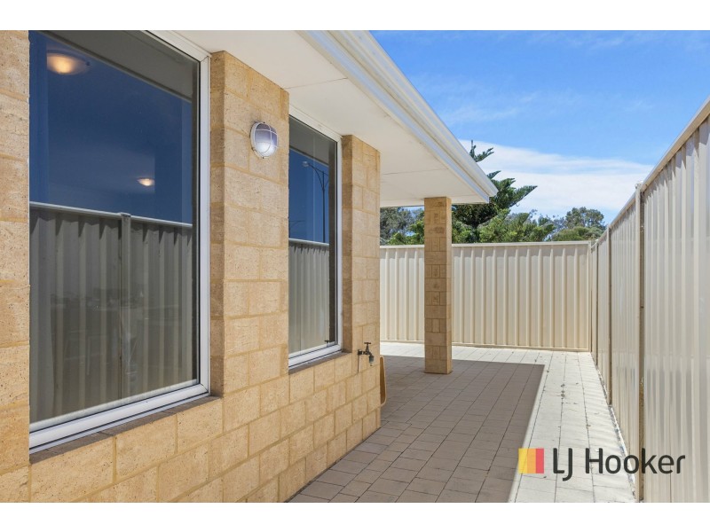 Unit 9/6 Chipping Crescent, Butler WA 6036