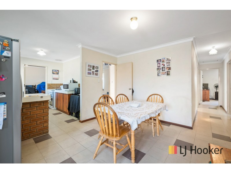 12 Dampiera Way, Ferndale WA 6148