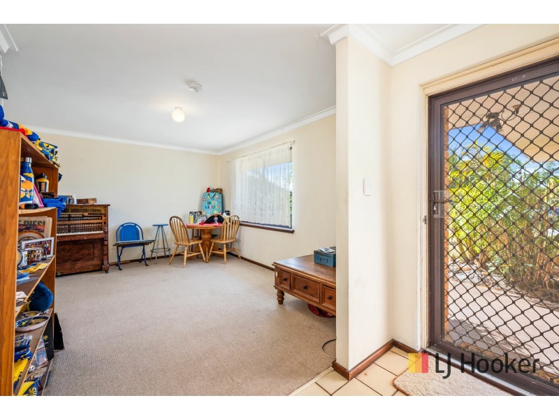 12 Dampiera Way, Ferndale WA 6148