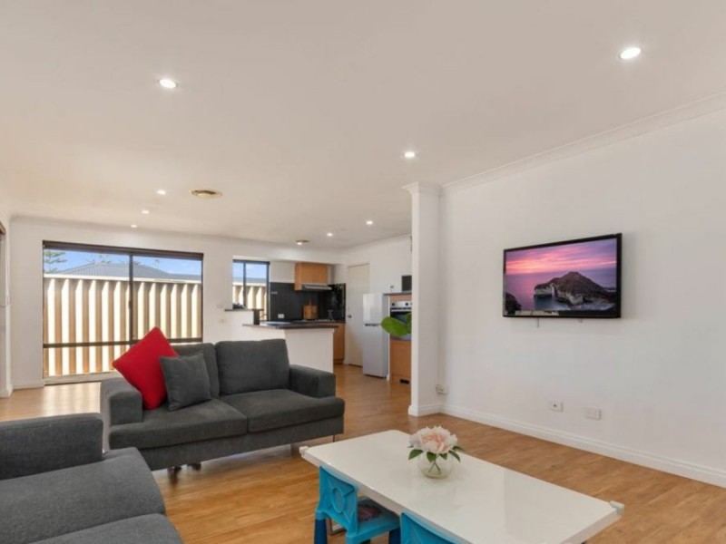 29 Pembury Way, Butler WA 6036