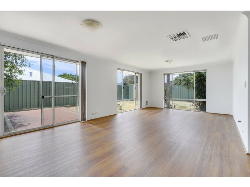 78 Seagrove Boulevard, Merriwa WA 6030