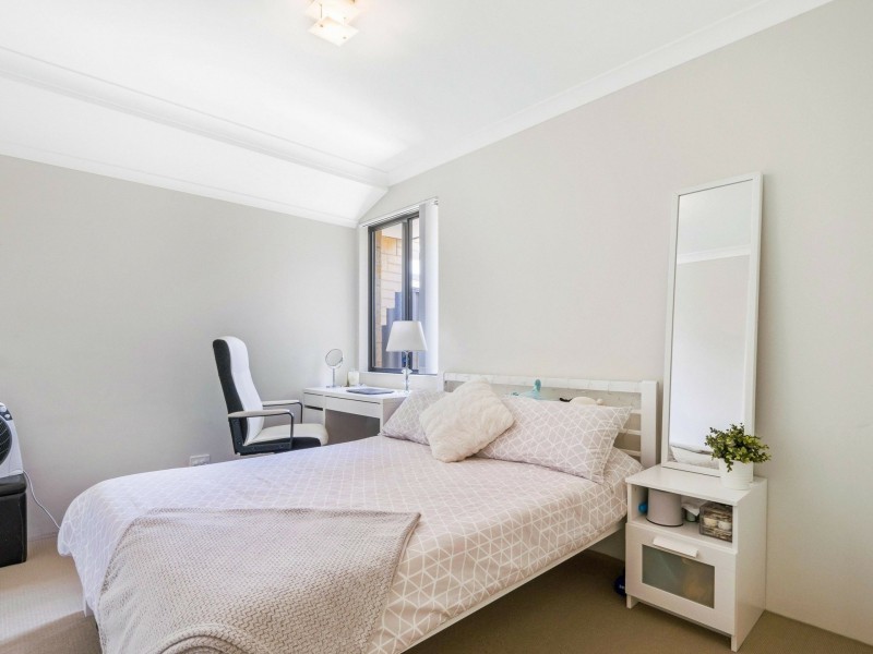 10a Lomond Way, Seville Grove WA 6112