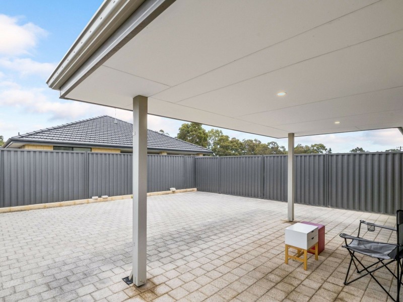 10a Lomond Way, Seville Grove WA 6112