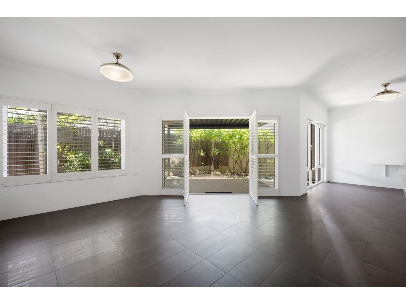 732 Canning Hwy, Applecross WA 6153